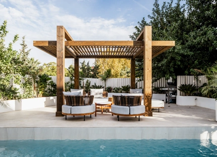 VILLA ESTÉTICA EN VENTA CERCA DE PUERTO BANÚS, MARBELLA
