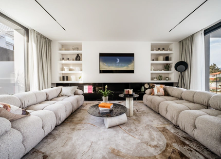 VILLA ESTÉTICA EN VENTA CERCA DE PUERTO BANÚS, MARBELLA
