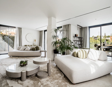 Villa for sale in Marbella - Puerto Banus