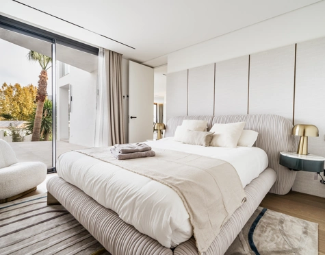 Villa for sale in Marbella - Puerto Banus