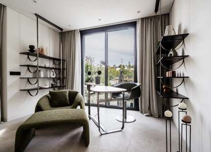 VILLA ESTÉTICA EN VENTA CERCA DE PUERTO BANÚS, MARBELLA