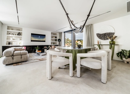 VILLA ESTÉTICA EN VENTA CERCA DE PUERTO BANÚS, MARBELLA