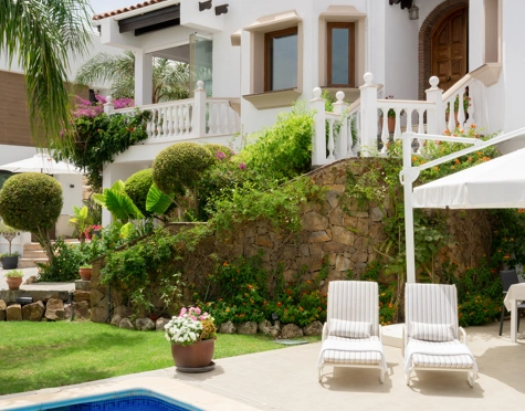 Villa for sale in Valle Romano, Estepona West