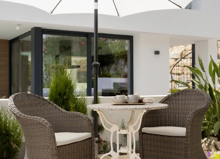 VILLA ESPLENDIDA DE ESTILO ANDALUZ EN VENTA EN VALLE ROMANO, ESTEPONA