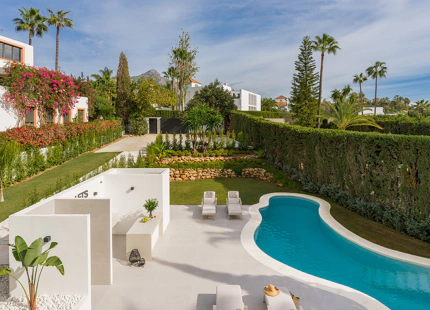VILLA EXCLUSIVA EN VENTA EN LAS BRISAS, NUEVA ANDALUCIA 