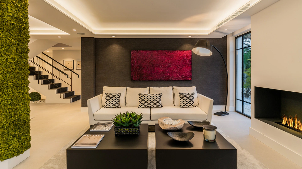 Villa en venta en Nueva Andalucia, Marbella