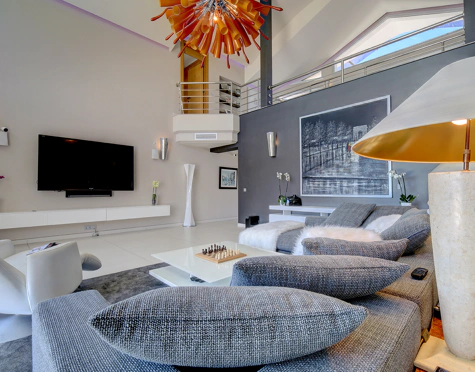 Villa for sale in Los Naranjos Golf, Nueva Andalucia
