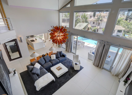 MODERN FRONTLINE GOLF VILLA FOR SALE IN NUEVA ANDALUCÍA, MARBELLA