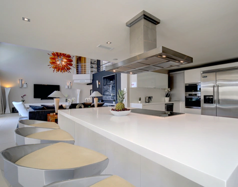 Villa for sale in Los Naranjos Golf, Nueva Andalucia
