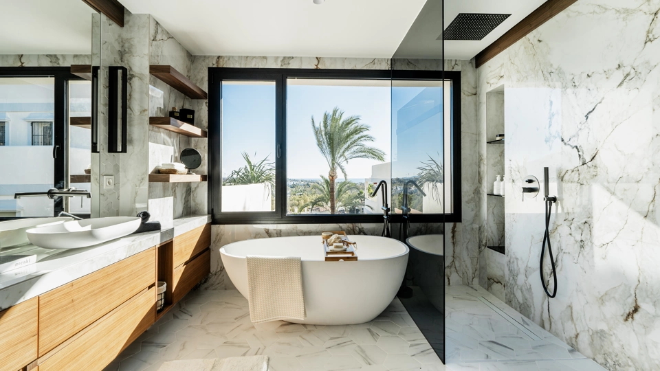 Atico Duplex en venta en La Cerquilla, Nueva Andalucia