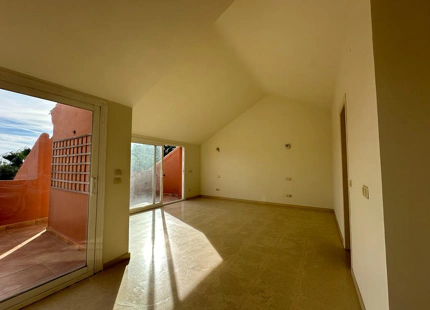 Ático Dúplex de 3 dormitorios junto a Puerto Banús