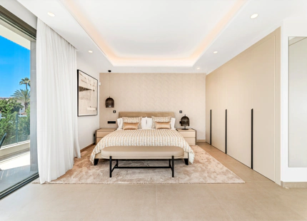 NEWLY BUILT VILLA FOR SALE IN NUEVA ANDALUCIA