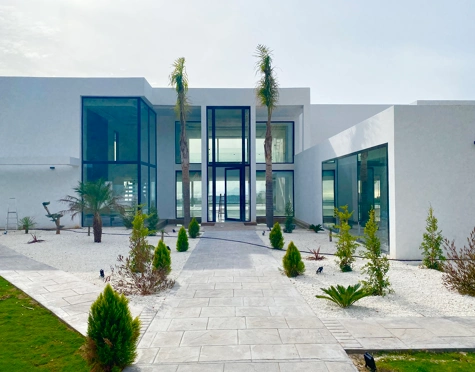 IMPRESIONANTE VILLA CONTEMPORÁNEA EN MARBELLA CLUB GOLF RESORT, BENAHAVÍS