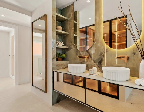 Duplex Penthouse for sale in La Morera, Marbella Este