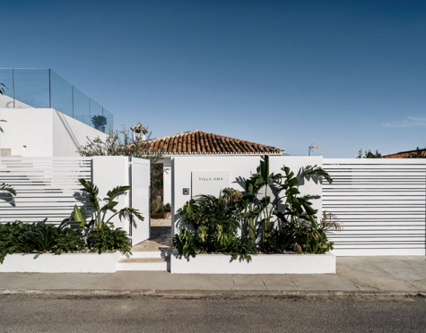 Villa for sale in Nueva Andalucia, Marbella