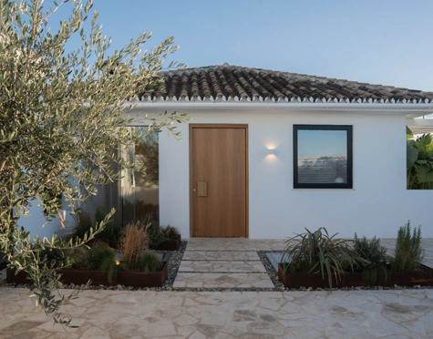 Villa for sale in Nueva Andalucia, Marbella