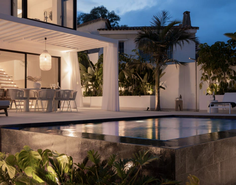 Villa for sale in Nueva Andalucia, Marbella