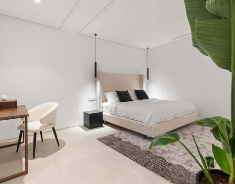 Villa for sale in Cortijo Blanco, San Pedro de Alcantara