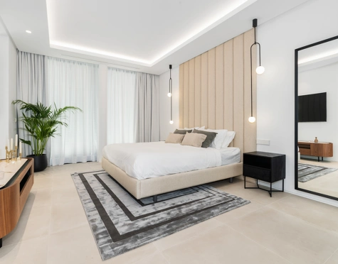 Villa for sale in Cortijo Blanco, San Pedro de Alcantara