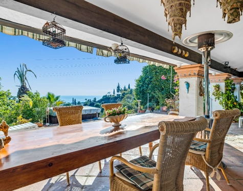 Villa en venta en Selwo, Estepona East