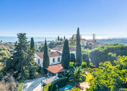 VILLA CAMPESTRE EN VENTA EN EL NEW GOLDEN MILE, ESTEPONA