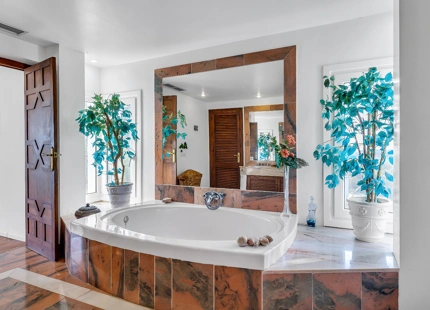 VILLA CAMPESTRE EN VENTA EN EL NEW GOLDEN MILE, ESTEPONA