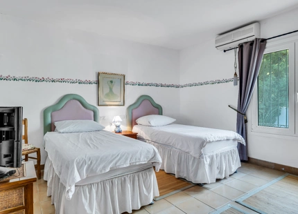VILLA CAMPESTRE EN VENTA EN EL NEW GOLDEN MILE, ESTEPONA
