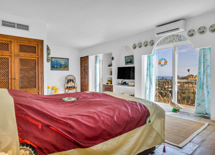VILLA CAMPESTRE EN VENTA EN EL NEW GOLDEN MILE, ESTEPONA
