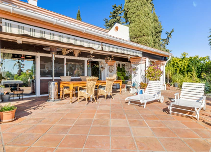 VILLA CAMPESTRE EN VENTA EN EL NEW GOLDEN MILE, ESTEPONA
