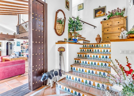 VILLA CAMPESTRE EN VENTA EN EL NEW GOLDEN MILE, ESTEPONA
