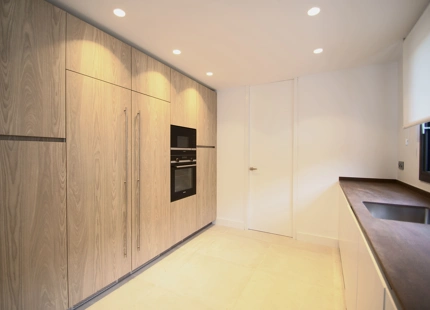 ESPECTACULAR VILLA RECIENTEMENTE RENOVADA EN LAGOMAR, NUEVA ANDALUCÍA