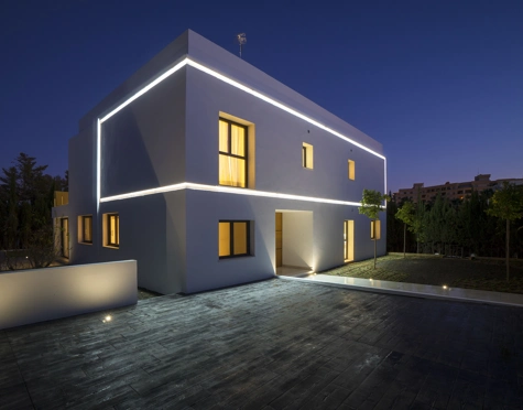 Villa for sale in Nueva Andalucia, Marbella