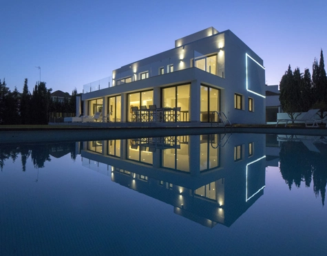 Villa for sale in Nueva Andalucia, Marbella