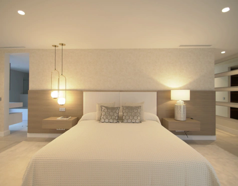 Villa for sale in Nueva Andalucia, Marbella