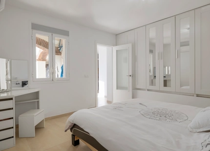 ENCANTADORA VILLA CON VISTAS A LA MONTAÑA Y AL GOLF EN VENTA EN VALLE ROMANO, ESTEPONA