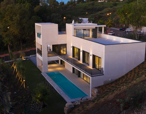Villa for sale in Benalmadena