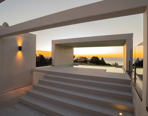 Villa for sale in Benalmadena