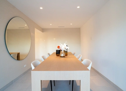 LUJOSA VILLA CONTEMPORÁNEA CON VISTAS AL MEDITERRÁNEO