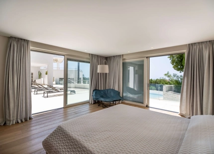EXCEPTIONAL CONTEMPORARY PROPERTY FOR SALE IN LA ZAGALETA