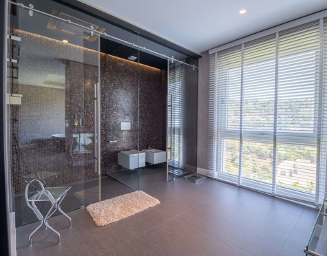Villa for sale in La Zagaleta, Benahavis