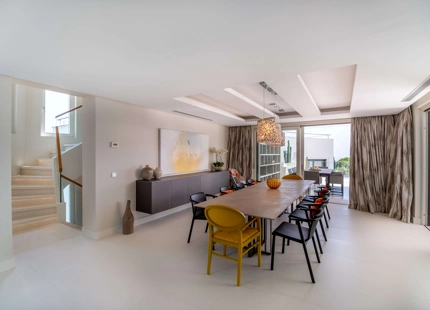EXCEPTIONAL CONTEMPORARY PROPERTY FOR SALE IN LA ZAGALETA