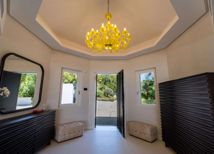 EXCEPTIONAL CONTEMPORARY PROPERTY FOR SALE IN LA ZAGALETA
