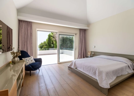 EXCEPTIONAL CONTEMPORARY PROPERTY FOR SALE IN LA ZAGALETA