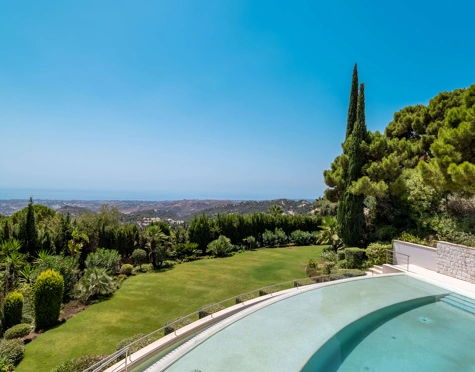 Villa for sale in La Zagaleta, Benahavis