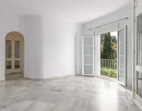 Villa for sale in Elviria Hills, Marbella Este