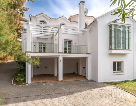 Villa for sale in Elviria Hills, Marbella Este
