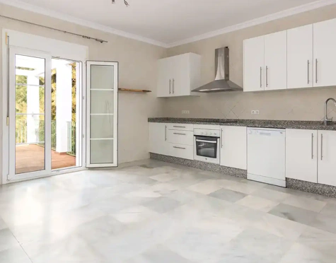 Villa for sale in Elviria Hills, Marbella Este
