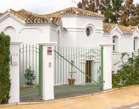 Villa for sale in Elviria Hills, Marbella Este