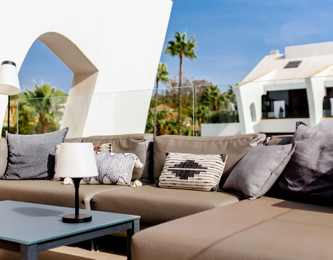 Duplex Penthouse for sale in Las Chapas, Marbella Este
