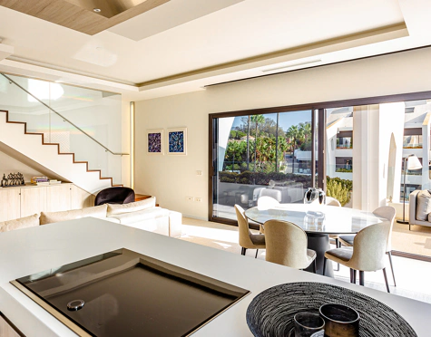 Duplex Penthouse for sale in Las Chapas, Marbella Este